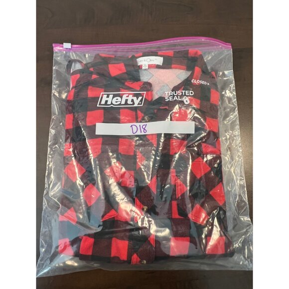 Eden & Olivia Red & black buffalo plaid buttondown long sleeve roll up sleeves - Picture 9 of 9